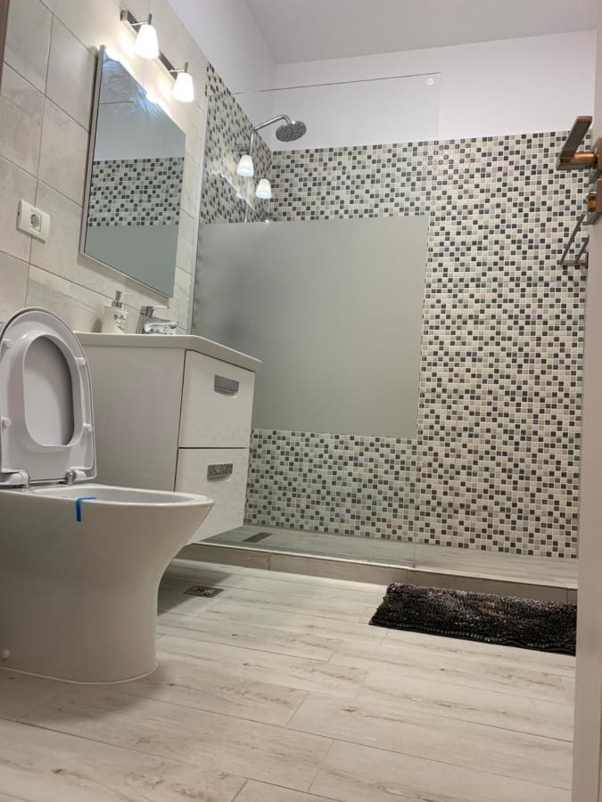 Sunrise Holiday Apartment - Mamaia Nord Năvodari Εξωτερικό φωτογραφία